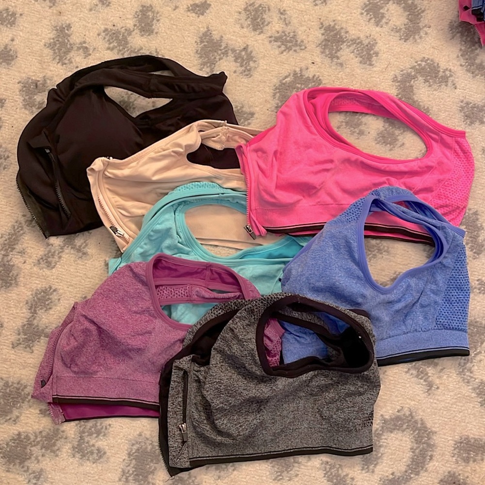 7 Zip Up Bras